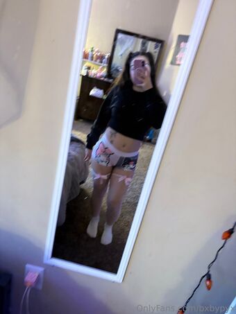 bxbypyx Nahé Úniky OnlyFans Fotka 15