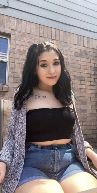 Ca1ley Nahé Úniky OnlyFans Fotka 1