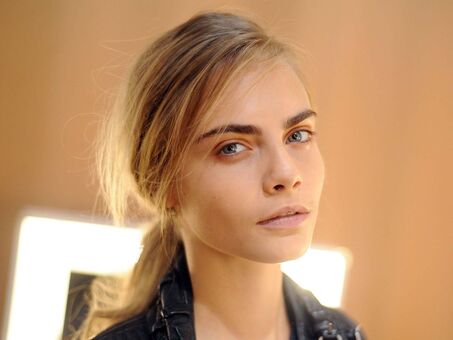 caradelevingne Nahé Úniky OnlyFans Fotka 20