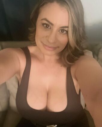 Cecilia Nahé Úniky OnlyFans Fotka 15