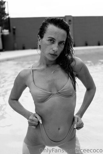 ceecoco Nahé Úniky OnlyFans Fotka 34