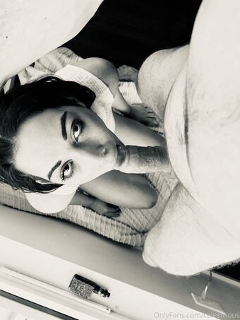 celestrious Nahé Úniky OnlyFans Fotka 33
