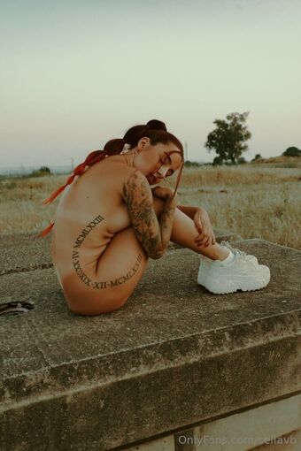 celiavb Nahé Úniky OnlyFans Fotka 36