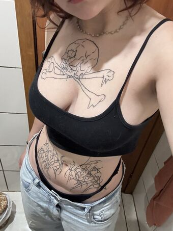 cerolis Nahé Úniky OnlyFans Fotka 8