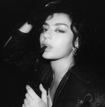 Charli-xcx