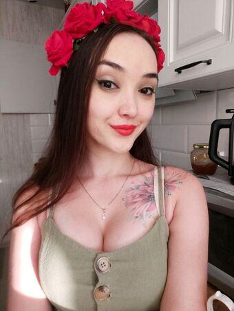 Cherry Nu Nahé Úniky OnlyFans Fotka 4
