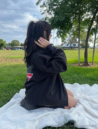 cherrykattt2 Nahé Úniky OnlyFans Fotka 4