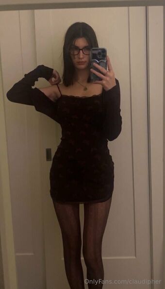 claudipher Nahé Úniky OnlyFans Fotka 5
