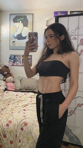 ConfusingQT Nahé Úniky OnlyFans Fotka 33