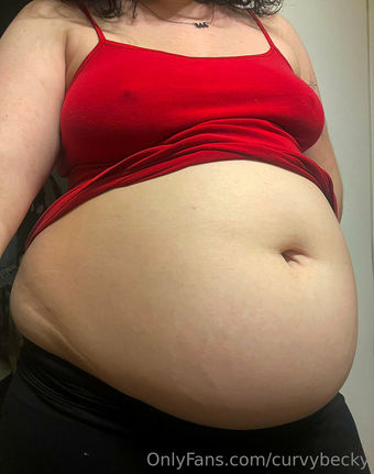 curvybecky