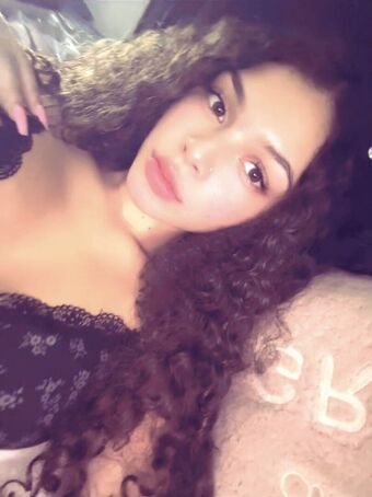 cyphrow Nahé Úniky OnlyFans Fotka 1