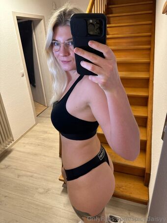 daisymorrow Nahé Úniky OnlyFans Fotka 19