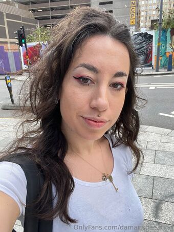 damarisbeeating Nahé Úniky OnlyFans Fotka 19