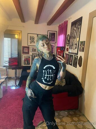 deadlexi Nahé Úniky OnlyFans Fotka 14