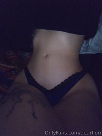 dearflorr Nahé Úniky OnlyFans Fotka 49