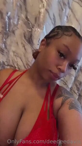 Deedeedavis Nahé Úniky OnlyFans Fotka 9