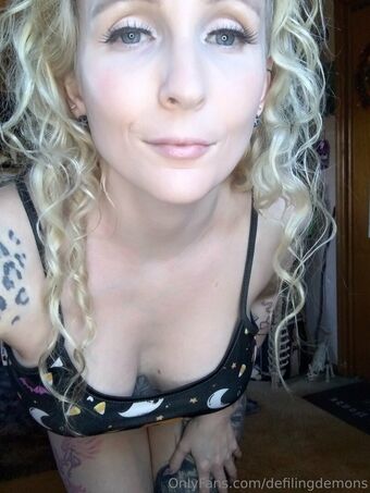 defilingdemons Nahé Úniky OnlyFans Fotka 19