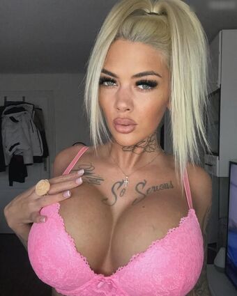 Deminecka Nahé Úniky OnlyFans Fotka 43