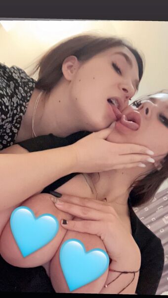 deniseloveeee Nahé Úniky OnlyFans Fotka 32