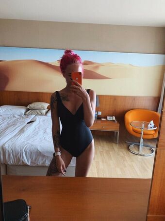 Denly Nahé Úniky OnlyFans Fotka 17