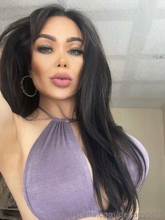 Devany Soto Nahé Úniky OnlyFans Fotka 6