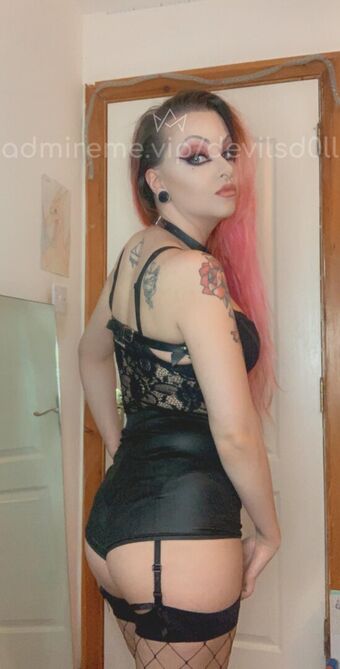 Devilsd0ll Nahé Úniky OnlyFans Fotka 15