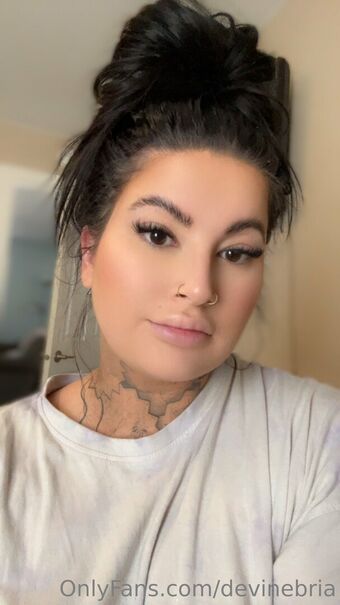 Devinebria Nahé Úniky OnlyFans Fotka 47