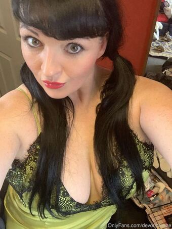 devon_breeze Nahé Úniky OnlyFans Fotka 19