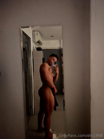 dm1998 Nahé Úniky OnlyFans Fotka 2