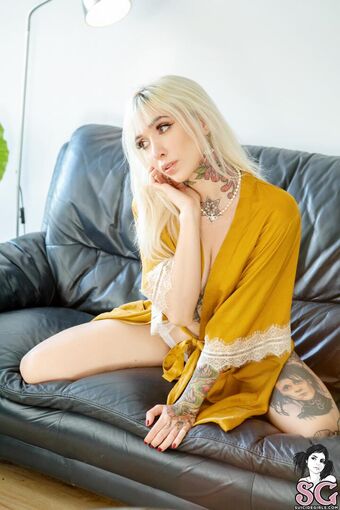 Drew Nahé Úniky OnlyFans Fotka 9
