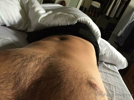 dzinya Nahé Úniky OnlyFans Fotka 8