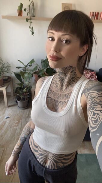 eleperuffo_ Nahé Úniky OnlyFans Fotka 11