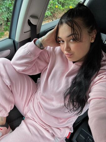 ellatrow Nahé Úniky OnlyFans Fotka 11