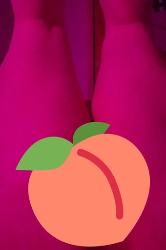 elleda Nahé Úniky OnlyFans Fotka 3