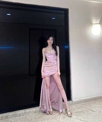 Ellen Tan Nahé Úniky OnlyFans Fotka 114