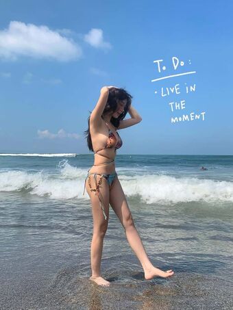 Ellen Tan Nahé Úniky OnlyFans Fotka 122