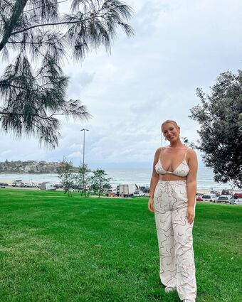 Elloise Nahé Úniky OnlyFans Fotka 35