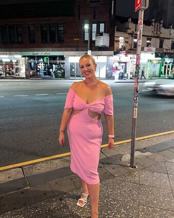 Elloise Nahé Úniky OnlyFans Fotka 37