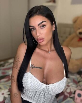 Elo Guerrar Nahé Úniky OnlyFans Fotka 2