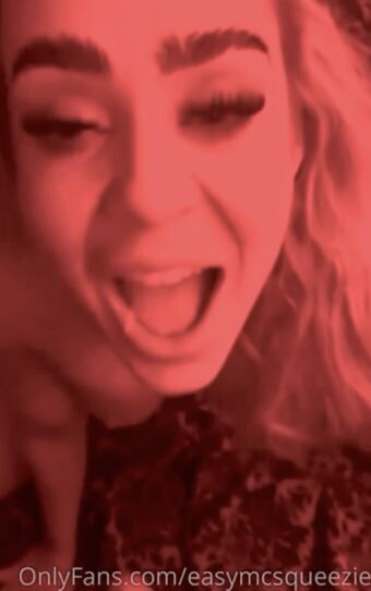 Emily McCarthy Nahé Úniky OnlyFans Fotka 67