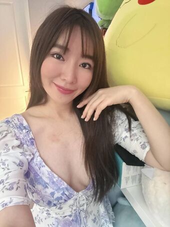 Emily Wang Nahé Úniky OnlyFans Fotka 47