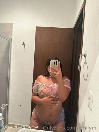 emilyml Nahé Úniky OnlyFans Fotka 18
