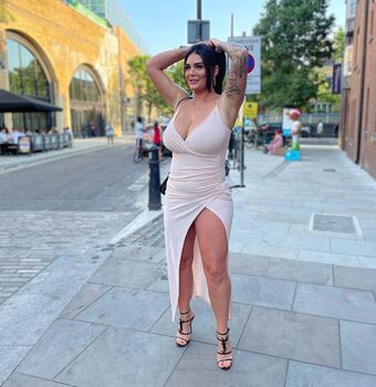 Emma-leigh