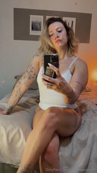 emmapowerrr Nahé Úniky OnlyFans Fotka 16