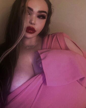 Empathicc Nahé Úniky OnlyFans Fotka 12