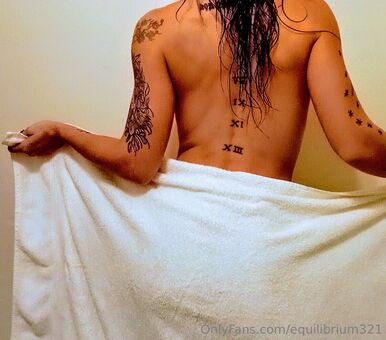equilibrium321 Nahé Úniky OnlyFans Fotka 3