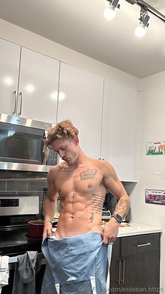 esteban.https Nahé Úniky OnlyFans Fotka 13