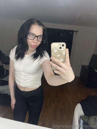 estherswe Nahé Úniky OnlyFans Fotka 4