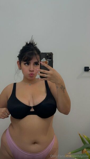 ethlynne Nahé Úniky OnlyFans Fotka 33