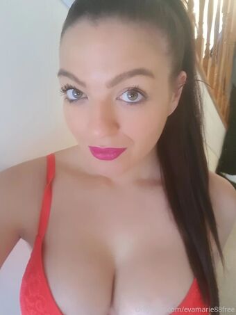evafarts Nahé Úniky OnlyFans Fotka 18
